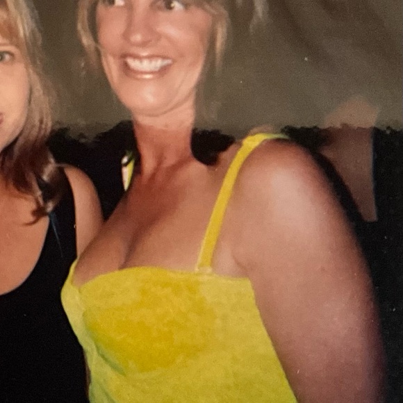 D & G Neon Dress - Picture 4 of 6